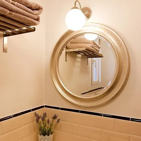 Piso En Poblesec Apartamento Barcelona