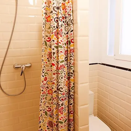 Apartment Piso En Poblesec *